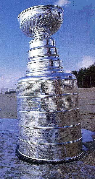 stanleycup.jpg